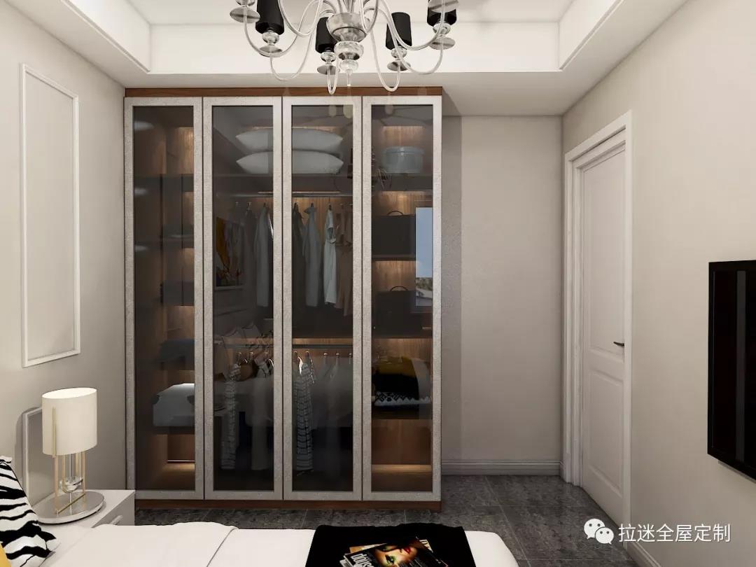 玻璃門(mén)衣柜定制